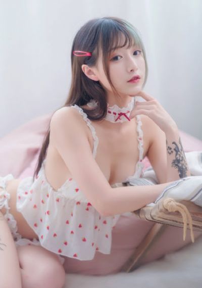 茄子视频破解版下载无限观看_BD英语在线视频播放