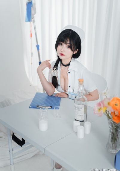 小荡货好紧好爽H护士_高清免费在线观看