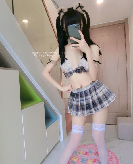日本少妇自慰高清喷浆_云播放粤语日本成人在线