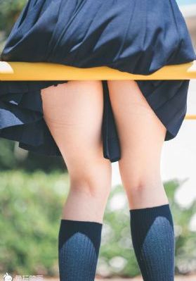 人妻洗澡被强公日日澡_超清迅雷电影在线