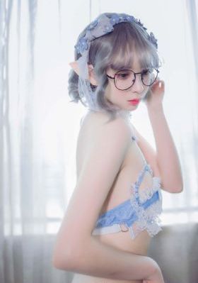 炮灰他太漂亮怎么办_720迅雷电影在线
